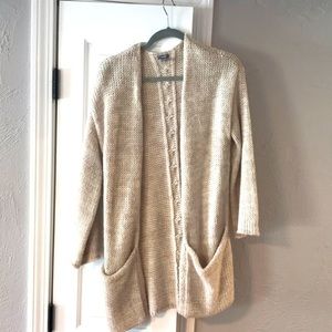 Cardigan sweater